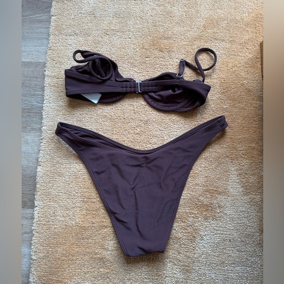 Abercrombie & Fitch High Leg Brown Ribbed Bikini - Picture 4 of 6